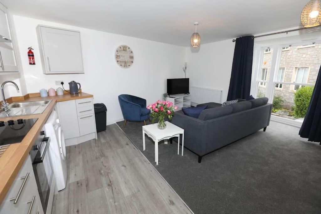 Exmouth - Apartment 1, Strand House - Modern 2 Bedroom Apartment, Perfect Location For Access To Beach & Town Centre - Sleeps 4 Guests - No Parking - Hosted By Rentmyhouse Exterior foto